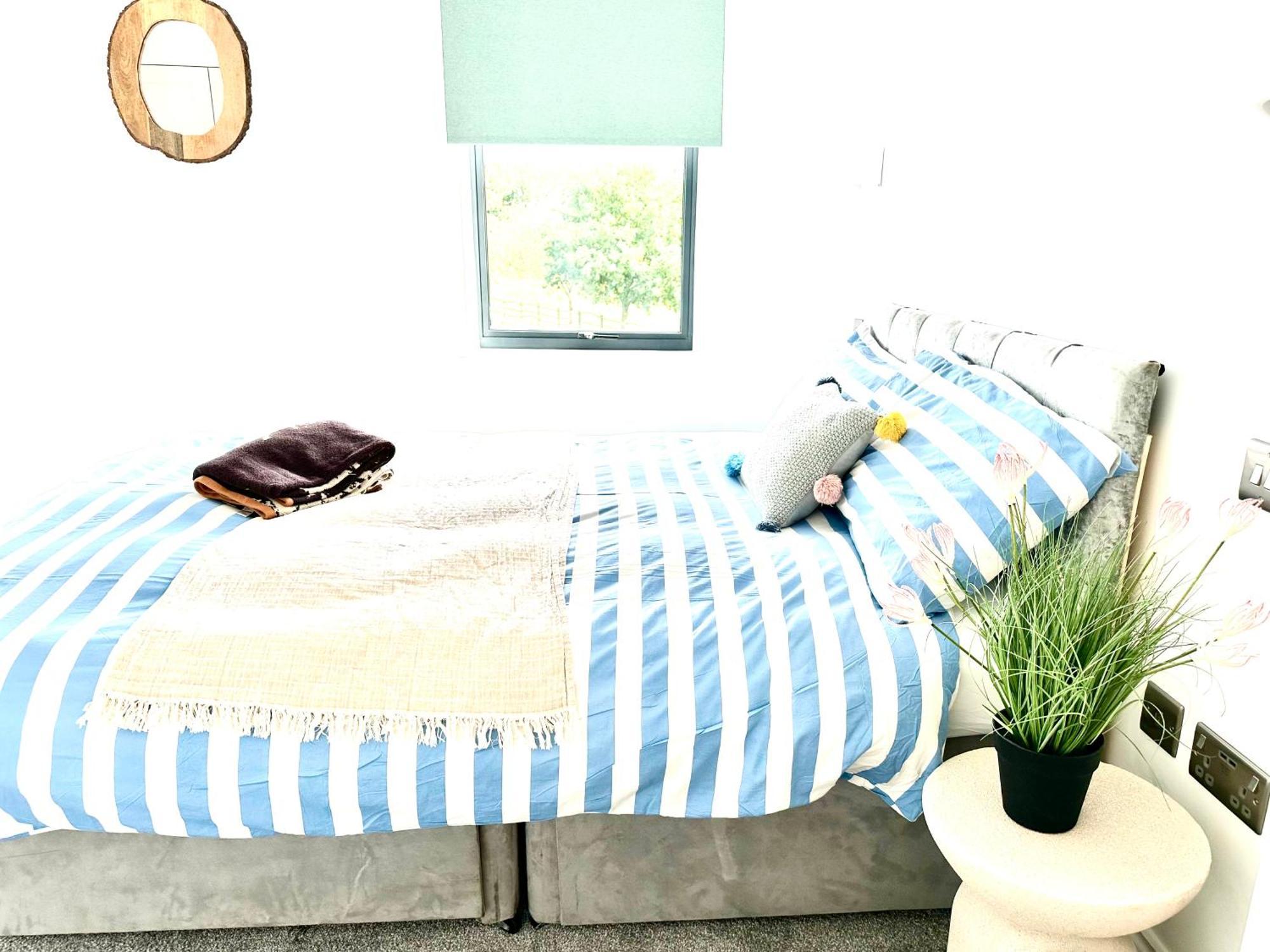 Rye Brand New Apartment ภายนอก รูปภาพ